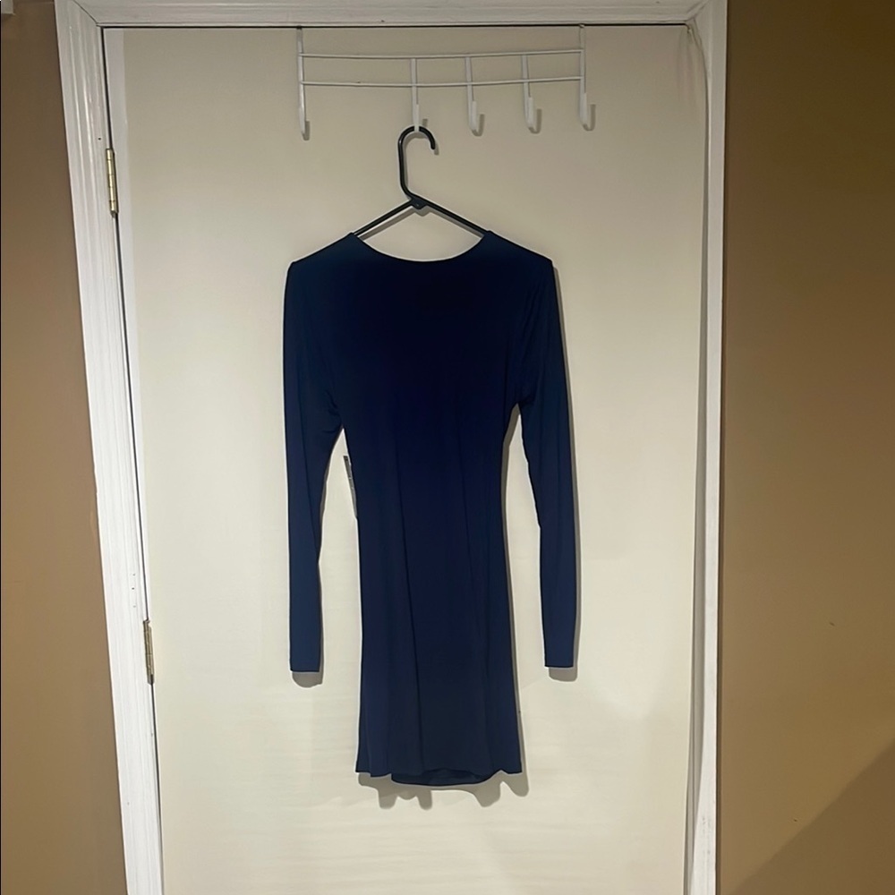 Lulus V Neck Twist Front Blue Midi Dress Size Medium - Picture 8 of 9